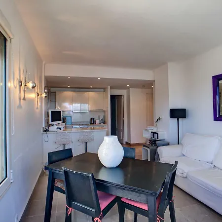 Beau 3 Pieces Croisette Vue Mer, Face A La Plage, Proche Palais Et Martinez Lejlighed